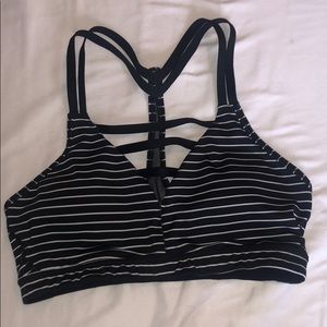 Victoria Sport Bra